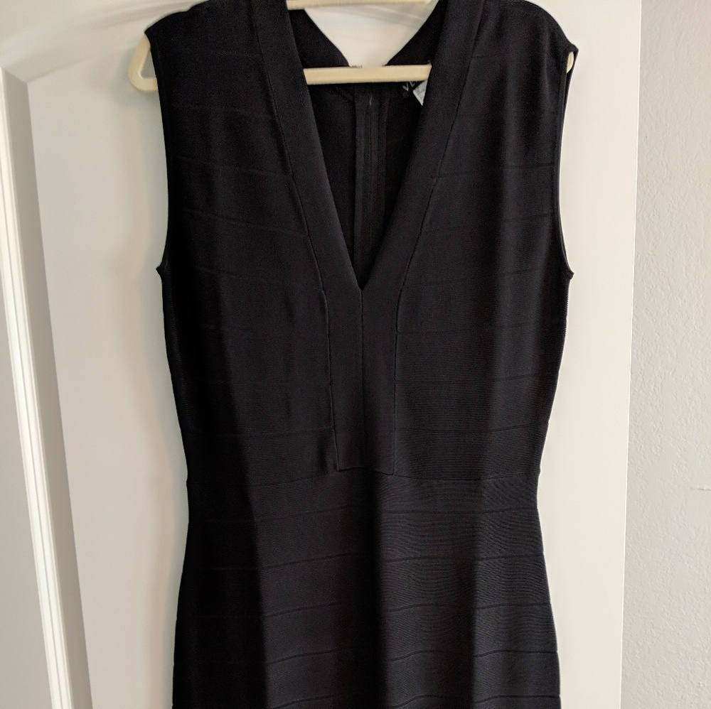 Black bodycon cocktail dress